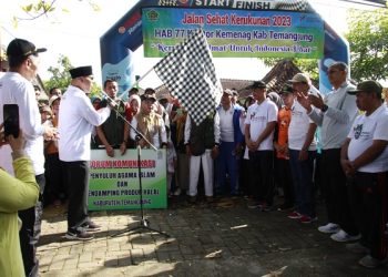 Bupati Temanggung Lepas Jalan Sehat Kerukunan