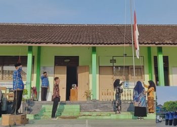 MTs Negeri 2 Temanggung Laksanakan Upacara Harkitnas