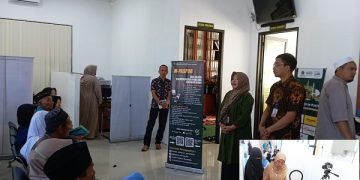 Calon Jamaah Haji Tambahan Dan Calon Jamaah Umroh Kab. Temanggung Lakukan Eazy Paspor