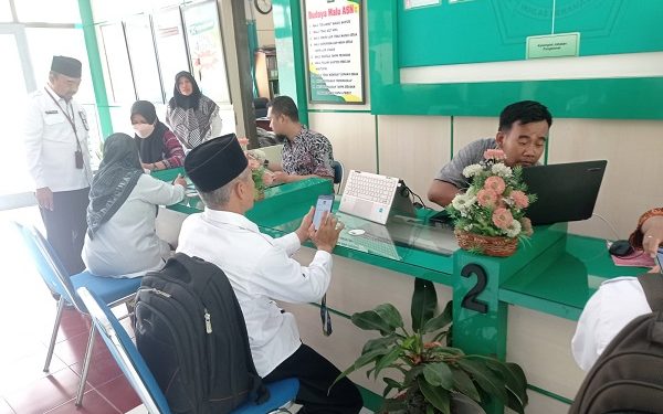 ASN Kemenag Temanggung Aktivasi Layanan Identitas Kependudukan Digital