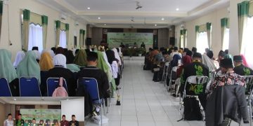 Kepala Kemenag Kab. Temanggung Serahkan Tropy Kejuaraan KSM Tingkat Kabupaten