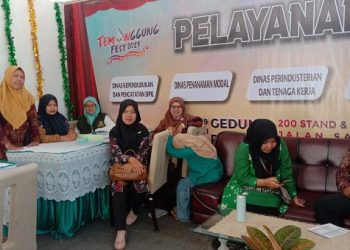 Pelayanan Produk Halal Kankemenag Temanggung pada Temanggung Fest 2023