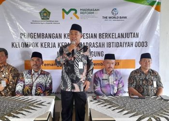 Kepala Kemenag Kab. Temanggung Tutup Bimtek Pengembangan Keprofesian Berkelanjutan