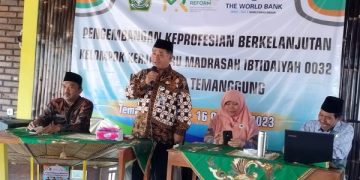 Kepala Kankemenag Buka Kegiatan Bimbingan Teknis Pengembangan Kompetensi Berkelanjutan (PKB)