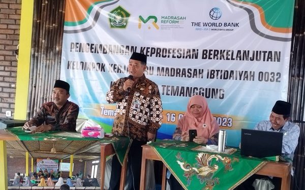 Kepala Kankemenag Buka Kegiatan Bimbingan Teknis Pengembangan Kompetensi Berkelanjutan (PKB)