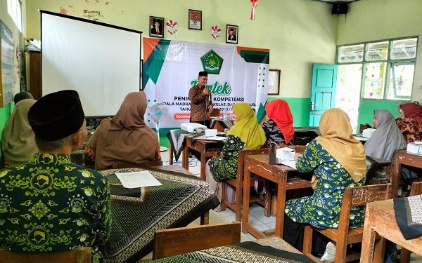 Bimtek Penguatan Kompetensi Kepala Madrasah, Guru Kelas dan Guru RA/BA