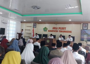 6 Petugas Haji dan 17 Calon Jamaah Haji dilepas oleh Kemenag Kab. Temanggung
