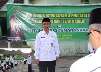MTsN 2 Temanggung Gelar Pengukuran Arah Kiblat dalam Rangka Pemecahan Rekor MURI Hari Sejuta Kiblat