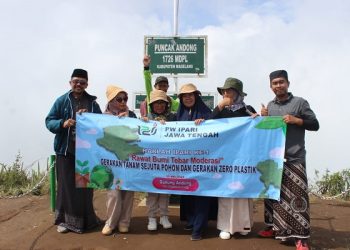 IPARI Kab. Temanggung Ikuti Kegiatan Tanam Sejuta Pohon dan Zero Plastik