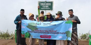 IPARI Kab. Temanggung Ikuti Kegiatan Tanam Sejuta Pohon dan Zero Plastik