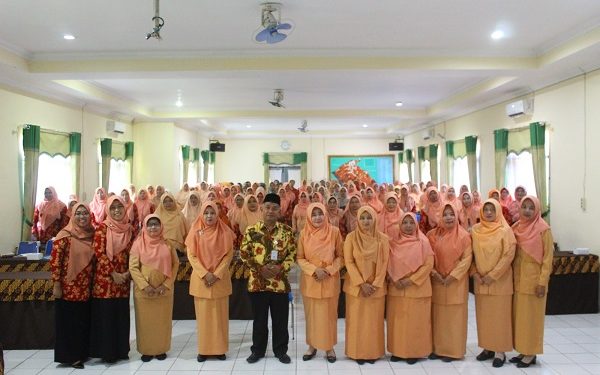 DWP Kementerian Agama Kab. Temanggung Selenggarakan Lomba Yel-Yel