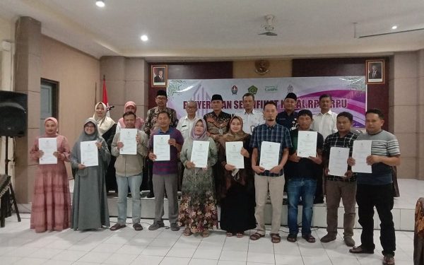 Penyerahan Sertifikat Halal RPH/RPU Kabupaten Temanggung