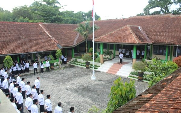 Peringatan Hari Guru Nasional Tahun 2024 Kemenag Kab. Temanggung