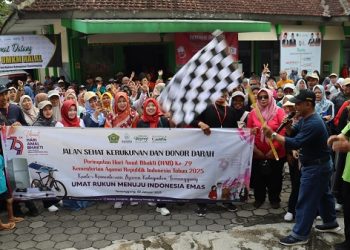 Kemenag Kab. Temanggung Gelar Jalan Sehat Kerukunan