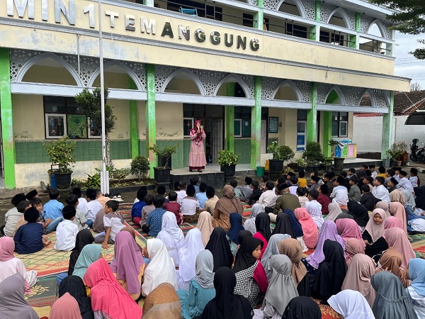 Pesantren Ramadhan MIN 1 Temanggung Menanamkan Iman, Menguatkan Takwa