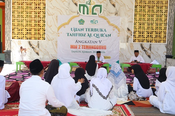 Ujian Terbuka Tahfidz Al-Qur’an Angkatan V MIN 2 Temanggung