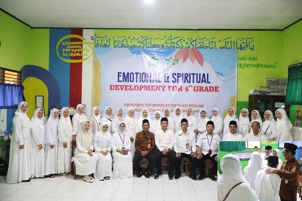 Menumbuhkan Motivasi Belajar Siswa Melalui Sentuhan Emosi dan Spiritual
