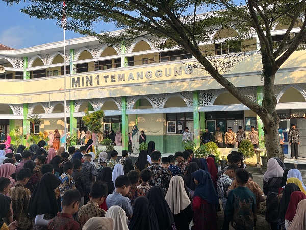Semarak Hari Kartini 2026 di MIN 1 Temanggung