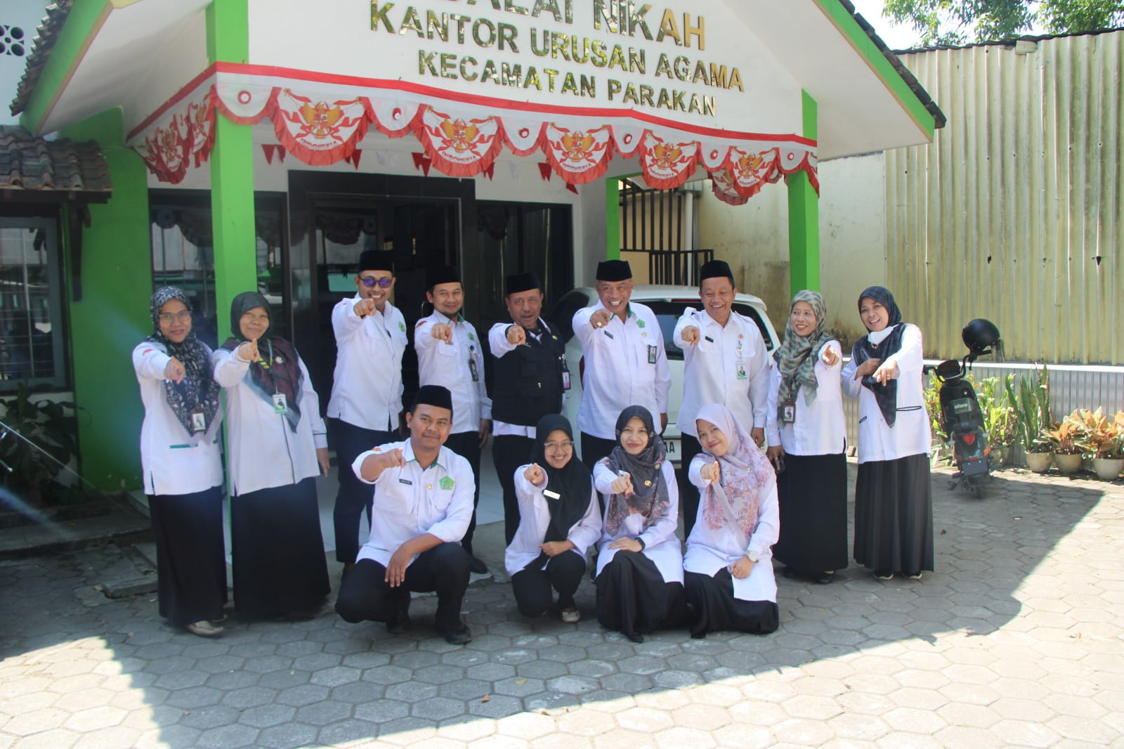Sambut Hangat Sidak Kakankemenag, KUA Parakan Siap Optimalkan Penataan dan Keamanan Arsip