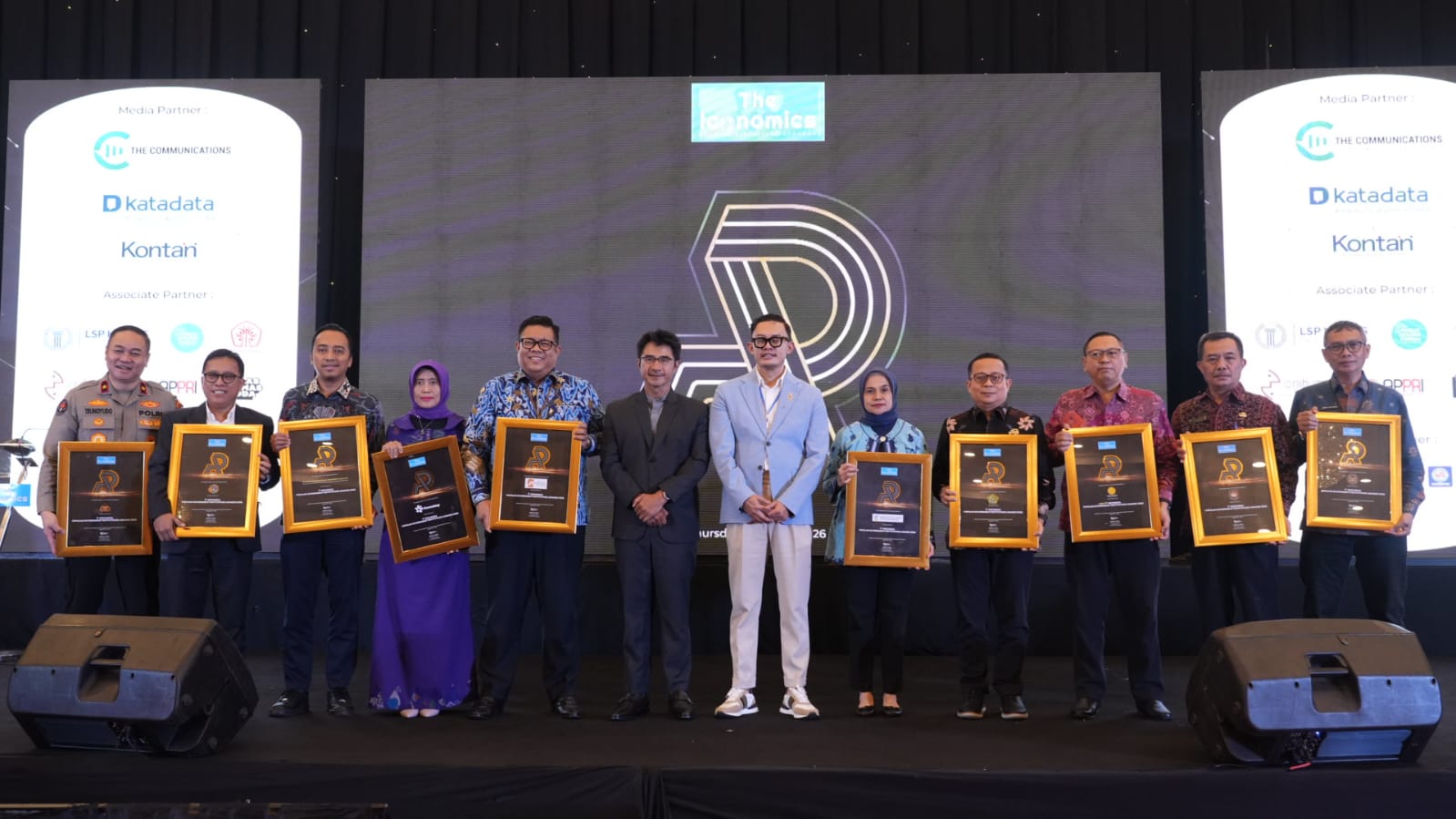 Kinerja Humas Diapresiasi, Kemenag Raih Popular Government Institutions Award 2026
