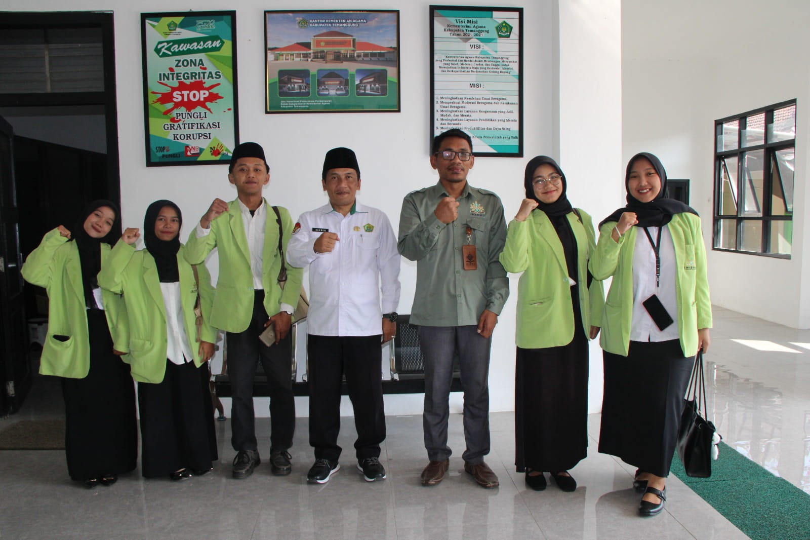 Kasubbag TU Kemenag Temanggung Terima Mahasiswa Magang MPI INISNU Temanggung