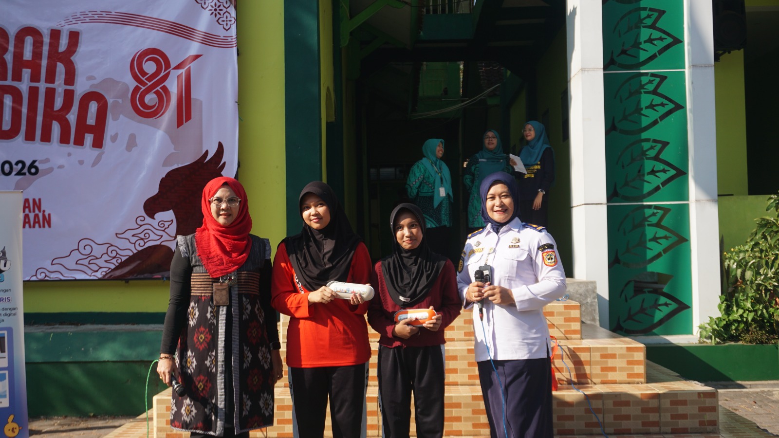 Semarak HUT ke-81 RI di MAN Temanggung: Usung Tema “MAHARDIKA” dan Edukasi Transportasi hingga QRIS