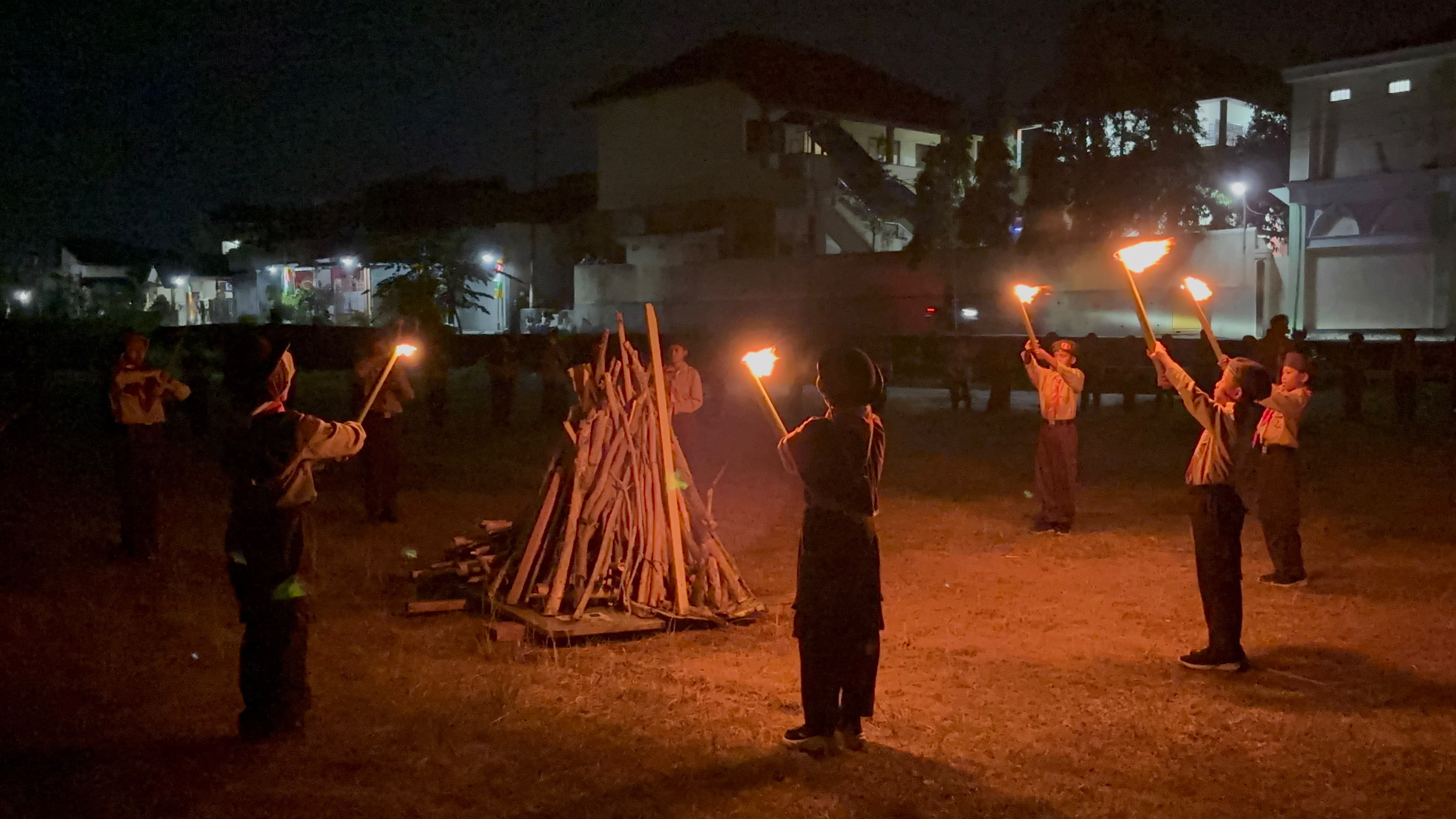 Kobarkan Api, Teguhkan Janji: MIN 1 Temanggung Peringati Hari Pramuka ke-65