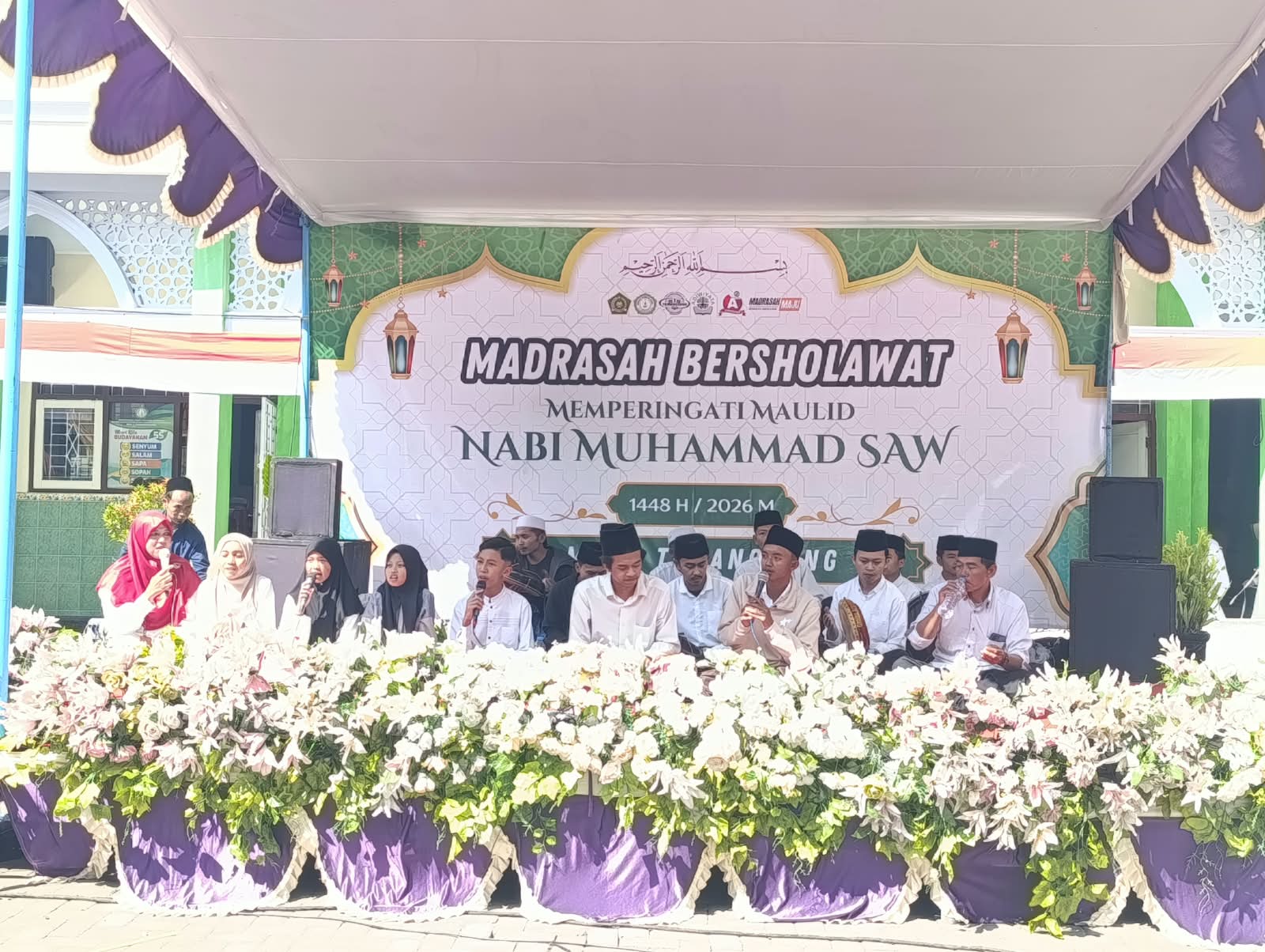 Madrasah Bersholawat, MIN 1 Temanggung Semarakkan Peringatan Maulid Nabi Muhammad SAW
