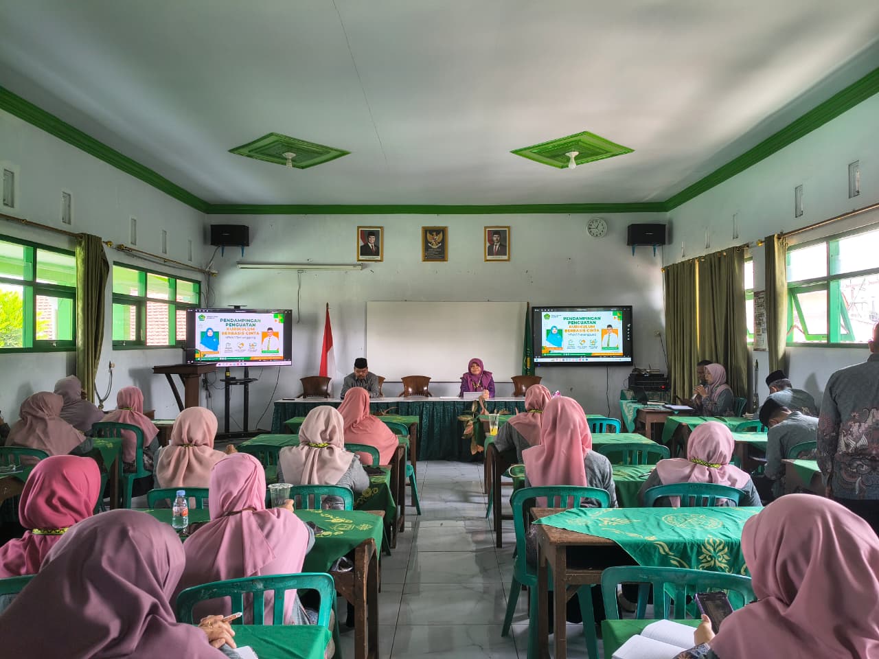 MTsN 1 Temanggung Gelar Pendampingan Penguatan Kurikulum Berbasis Cinta