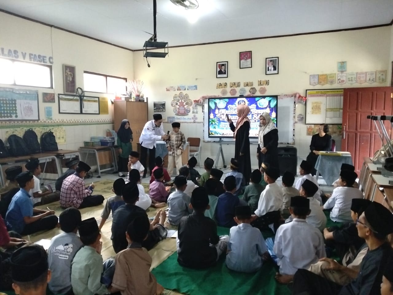 Maulid Nabi di SDN 1 Sanggrahan, KUA Kranggan Tanamkan Cinta Rasul dan Karakter Positif
