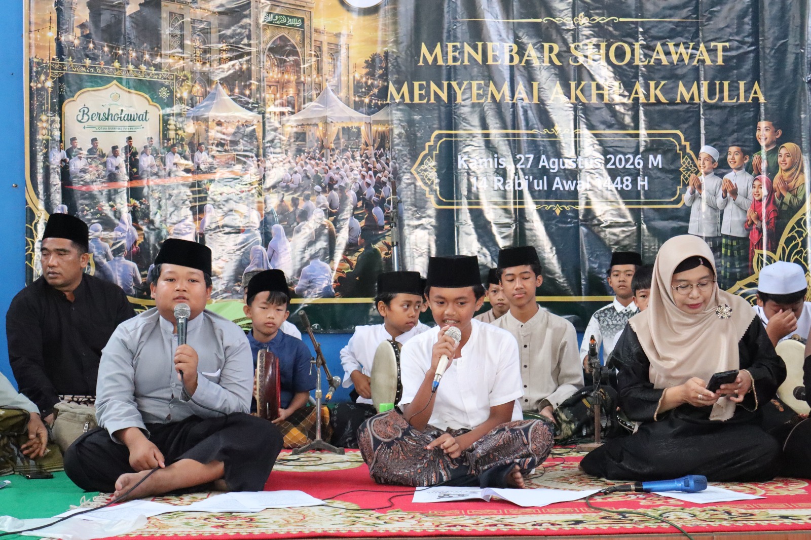 MIN 2 Temanggung Gelar Peringatan Maulid Nabi Muhammad SAW dan Donasi untuk NTT