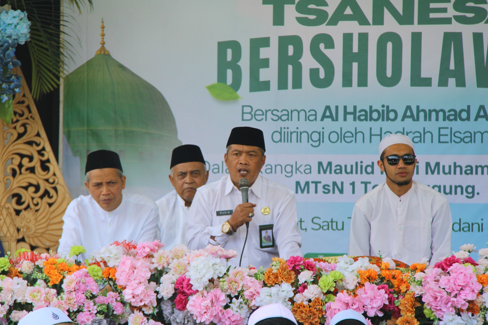 Hadiri Tsanesa Bersholawat, Kepala Kemenag Temanggung Ajak Siswa Teladani Nabi dan Taati Aturan