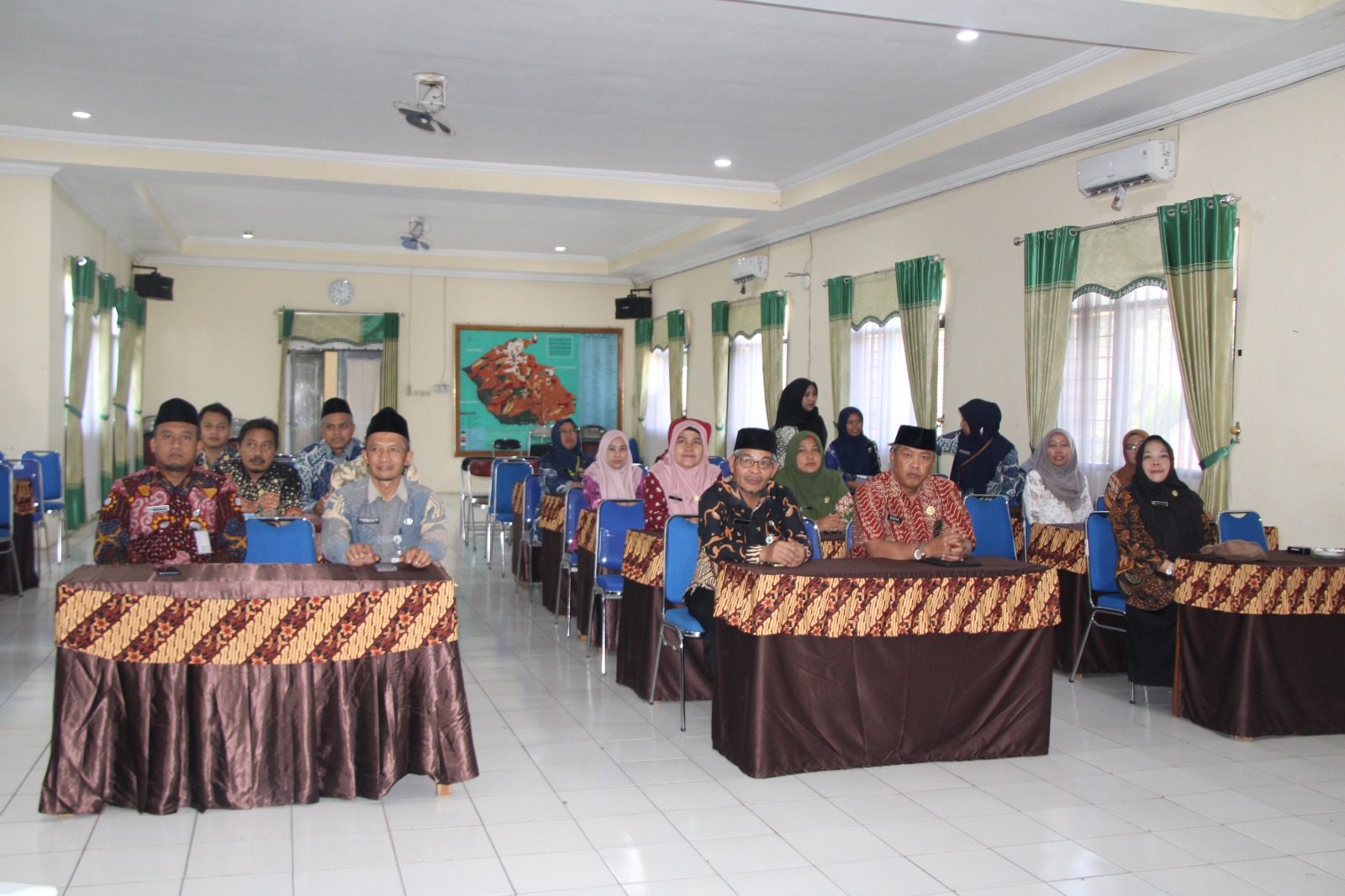 Delapan Dekade Kemerdekaan dalam Lantunan Selawat: Kemenag Temanggung Ikuti Peluncuran Gerakan Nasional Gema Selawat Kebangsaan